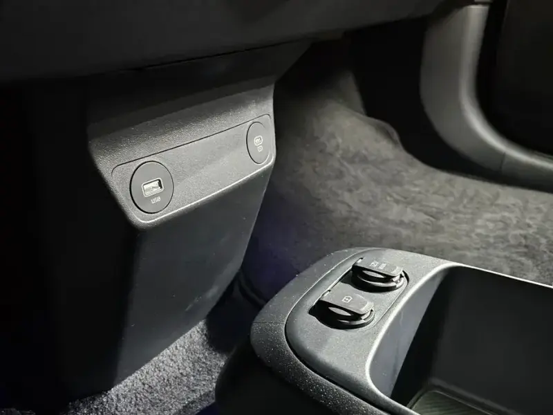 2024 Kia EV6 с пробегом 8 811 км