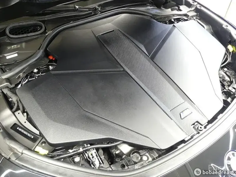 2024 BMW i7 с пробегом 5 614 км