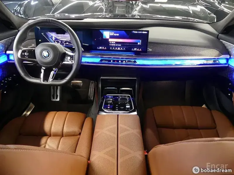 2024 BMW i7 с пробегом 5 614 км