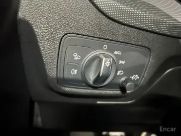 2023 Audi Q2 с пробегом 17 755 км