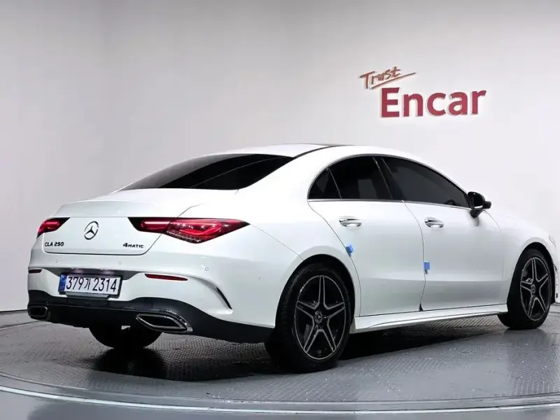 2023 Mercedes-Benz CLA с пробегом 83 111 км