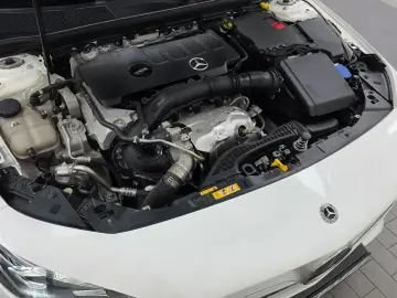 2023 Mercedes-Benz CLA с пробегом 83 111 км