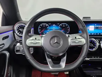 2023 Mercedes-Benz CLA с пробегом 83 111 км