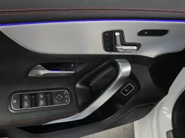 2023 Mercedes-Benz CLA с пробегом 83 111 км