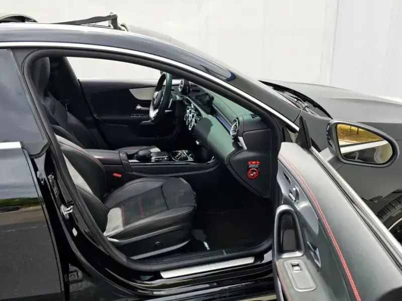 2022 Mercedes-Benz CLA с пробегом 64 612 км