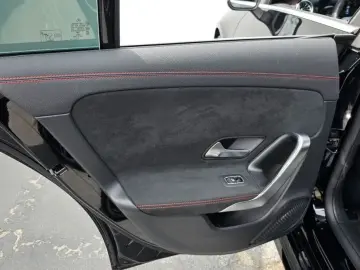 2022 Mercedes-Benz CLA с пробегом 64 612 км