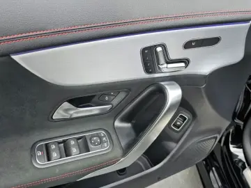 2022 Mercedes-Benz CLA с пробегом 64 612 км