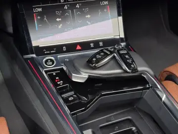 2021 Audi e-tron с пробегом 83 974 км