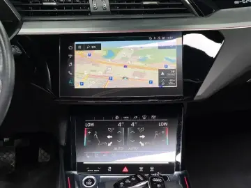 2021 Audi e-tron с пробегом 83 974 км
