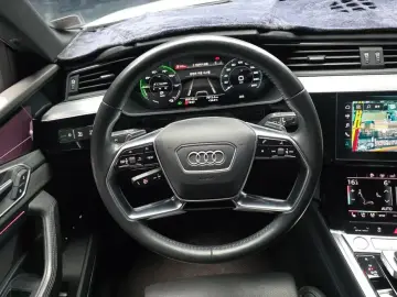 2020 Audi e-tron с пробегом 183 143 км