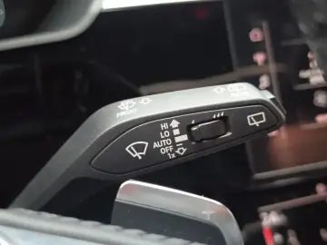2020 Audi e-tron с пробегом 56 868 км