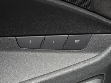 2020 Audi e-tron с пробегом 56 868 км