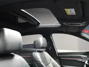 2020 Audi e-tron с пробегом 183 143 км