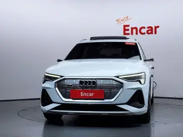 2021 Audi e-tron с пробегом 151 664 км
