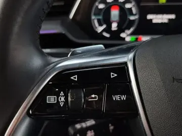 2020 Audi e-tron с пробегом 159 987 км