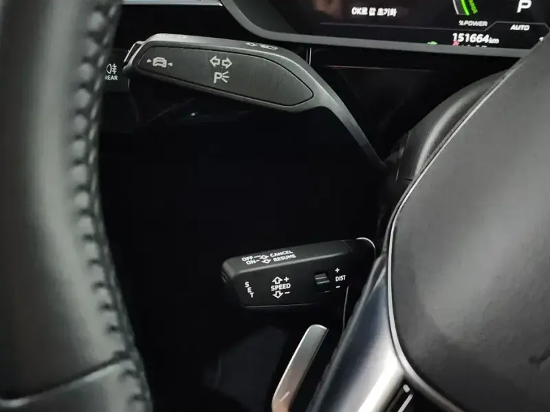 2021 Audi e-tron с пробегом 151 664 км