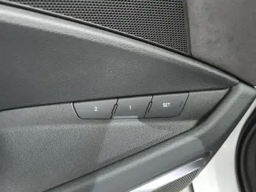 2021 Audi e-tron с пробегом 151 664 км