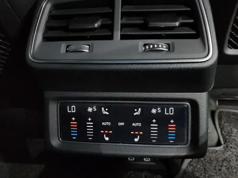 2021 Audi e-tron с пробегом 151 664 км