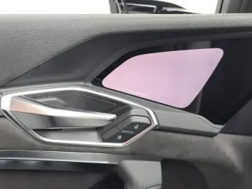 2021 Audi e-tron с пробегом 151 664 км