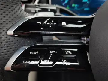 2026 Mercedes-Benz CLE с пробегом 3 933 км