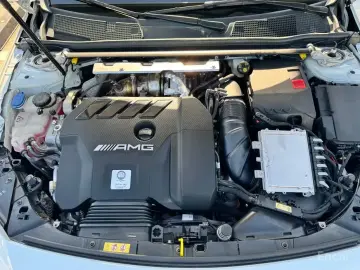 2023 Mercedes-Benz CLA с пробегом 6 500 км
