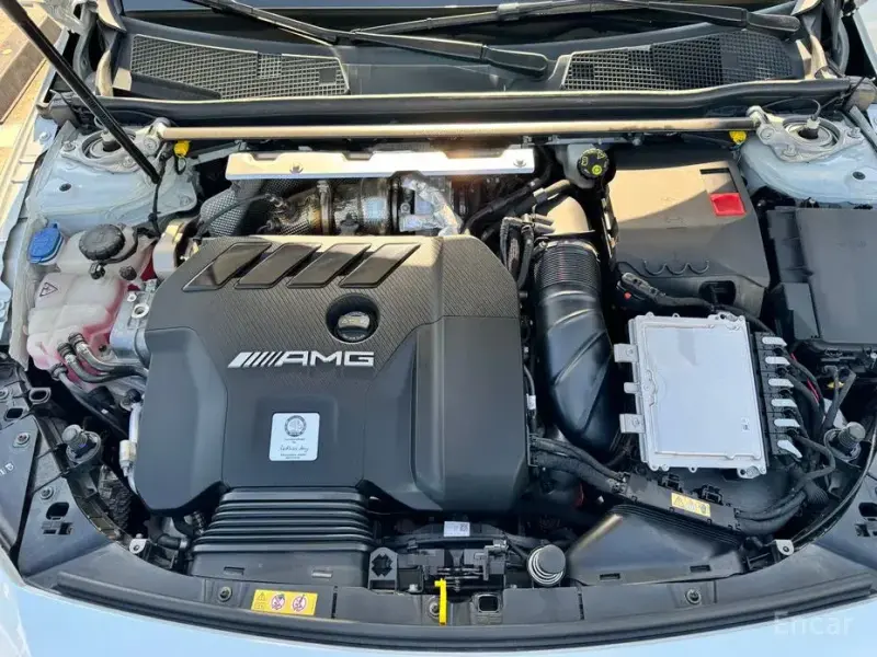 2023 Mercedes-Benz CLA с пробегом 6 500 км