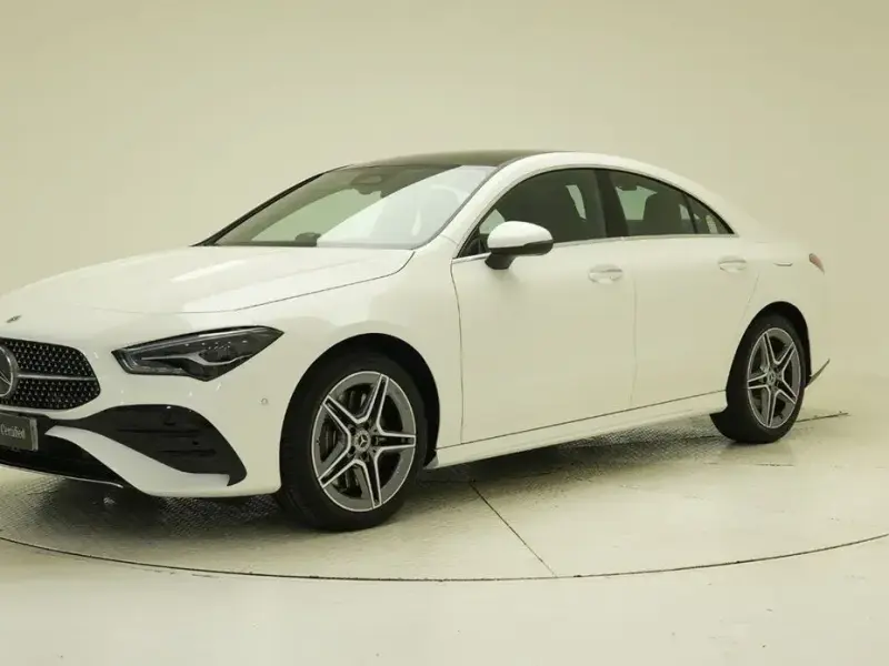 2025 Mercedes-Benz CLA с пробегом 228 км