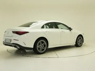 2025 Mercedes-Benz CLA с пробегом 228 км