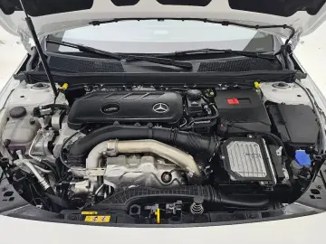 2025 Mercedes-Benz CLA с пробегом 228 км