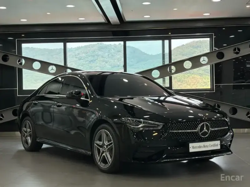 2025 Mercedes-Benz CLA с пробегом 353 км