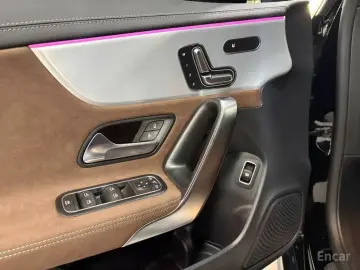 2025 Mercedes-Benz CLA с пробегом 353 км