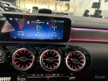 2025 Mercedes-Benz CLA с пробегом 353 км