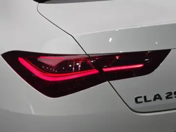 2024 Mercedes-Benz CLA с пробегом 1 539 км