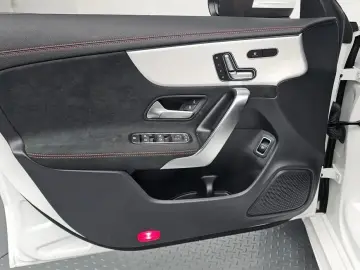 2024 Mercedes-Benz CLA с пробегом 1 539 км