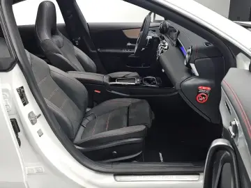 2024 Mercedes-Benz CLA с пробегом 1 539 км