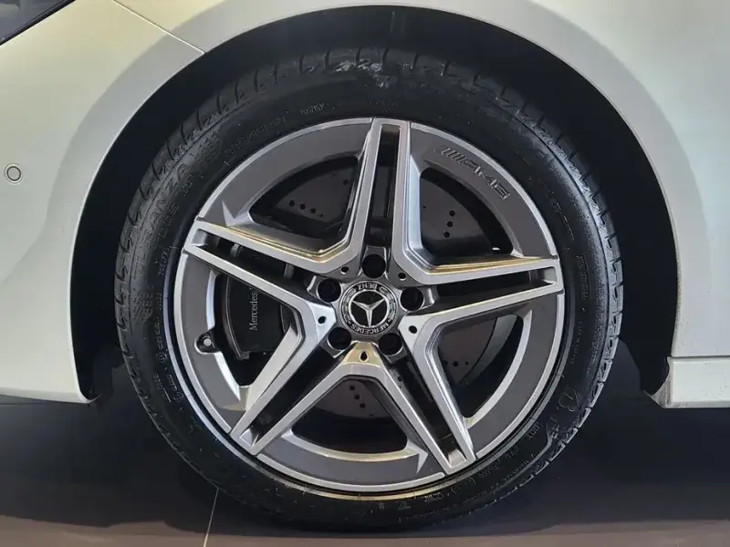 2026 Mercedes-Benz CLA с пробегом 6 860 км