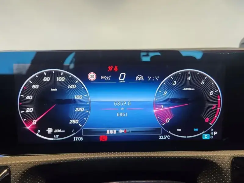 2026 Mercedes-Benz CLA с пробегом 6 860 км