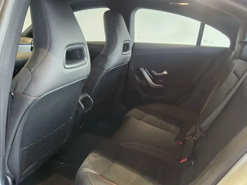 2026 Mercedes-Benz CLA с пробегом 6 860 км