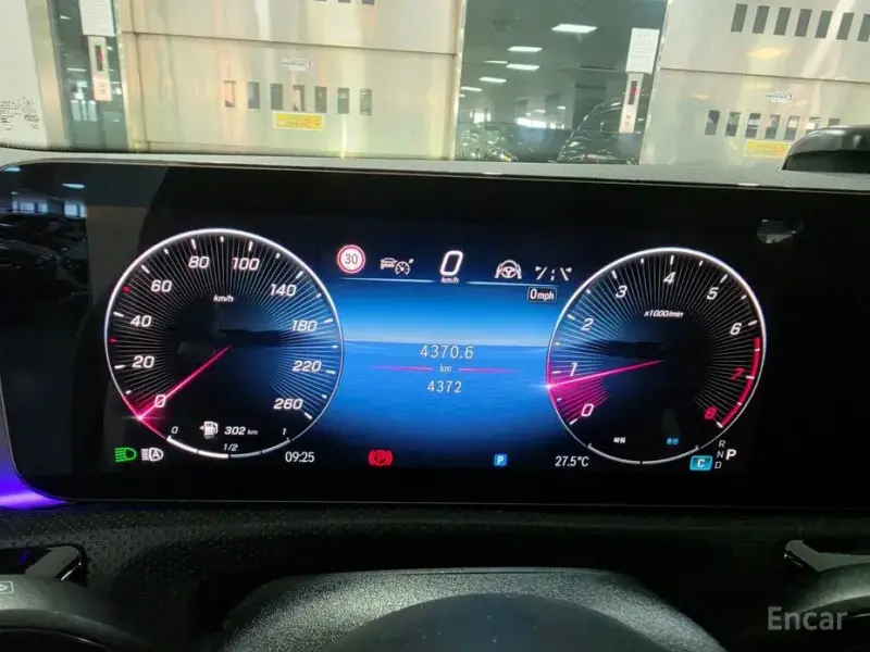 2026 Mercedes-Benz CLA с пробегом 4 372 км