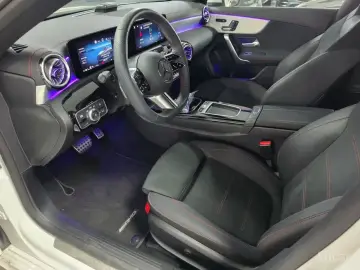 2026 Mercedes-Benz CLA с пробегом 4 372 км