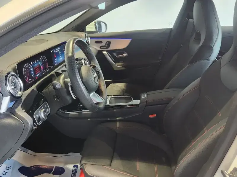 2026 Mercedes-Benz CLA с пробегом 6 860 км