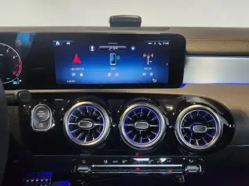 2026 Mercedes-Benz CLA с пробегом 6 860 км