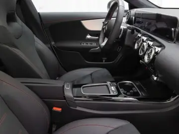 2026 Mercedes-Benz CLA с пробегом 5 170 км