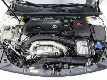 2026 Mercedes-Benz CLA с пробегом 5 170 км