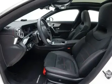 2026 Mercedes-Benz CLA с пробегом 3 396 км