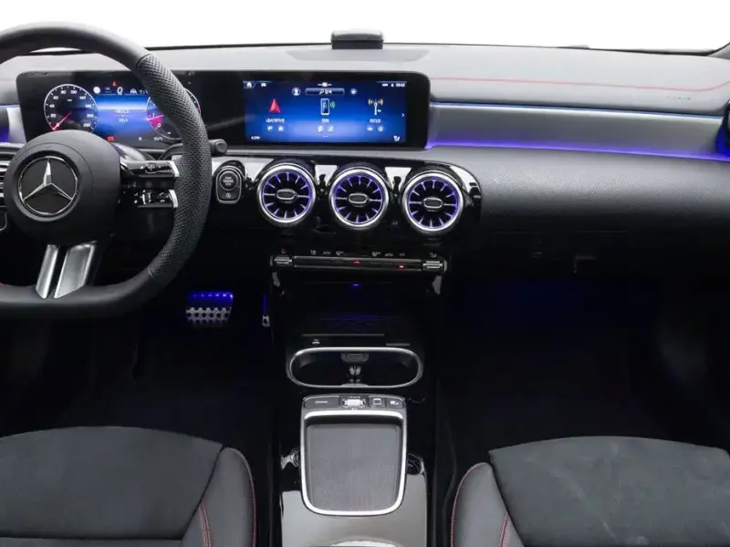 2026 Mercedes-Benz CLA с пробегом 4 613 км