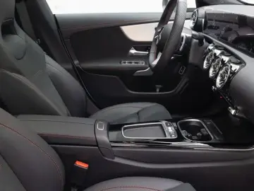 2026 Mercedes-Benz CLA с пробегом 4 613 км