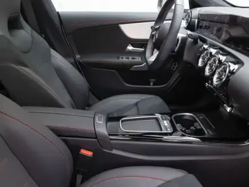 2026 Mercedes-Benz CLA с пробегом 2 886 км