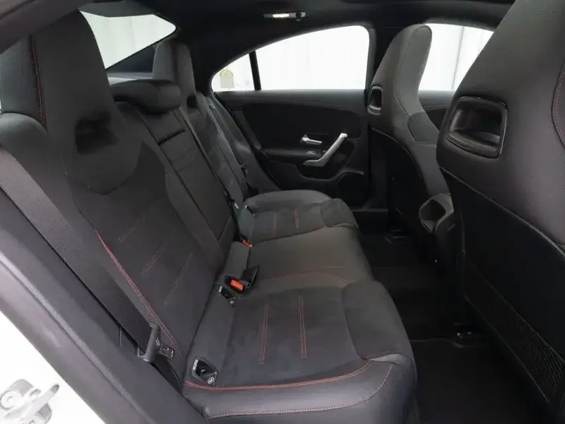 2026 Mercedes-Benz CLA с пробегом 2 886 км