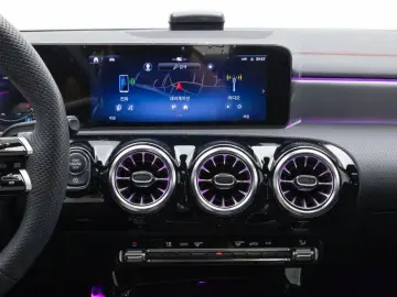 2026 Mercedes-Benz CLA с пробегом 2 886 км